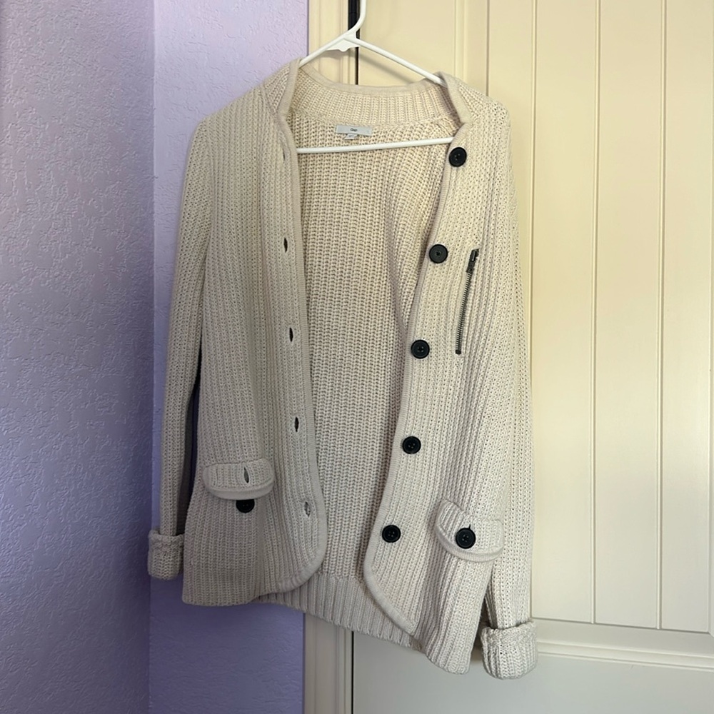 Gap cardigan/sweater